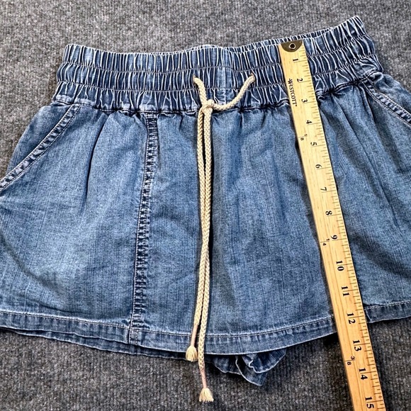 Free People We The Free Large Madeline Pull-On Skort Indigo Chambray Blue Denim - Picture 7 of 9